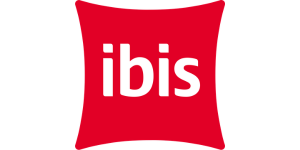 Logo Ibis Hotel - Parceiro Grupo Plax Construtora